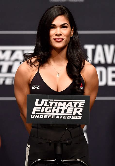 IMG/GIF Rachael Ostovich is freaking gorgeous